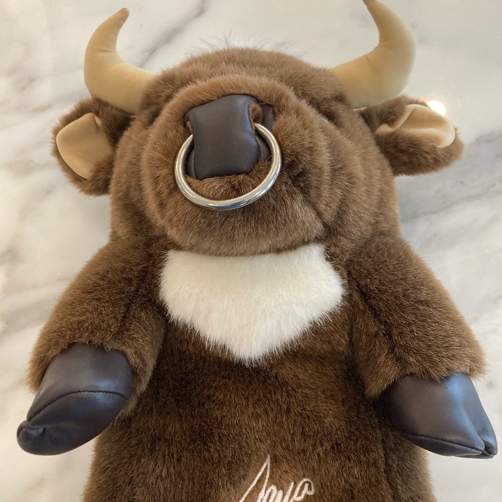 Sergio Garcia Club Cover Bull